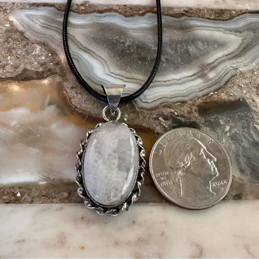 2169 Artisan Silver and White Stone Necklace